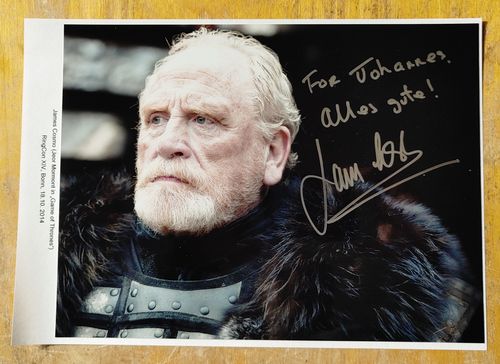 James Cosmos als Jeor Mormont